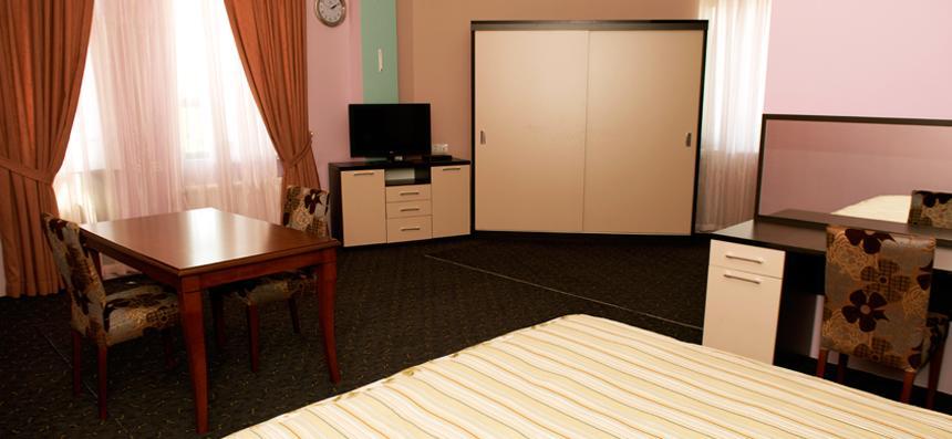 Deniz Guest House นาบรัน ภายนอก รูปภาพ