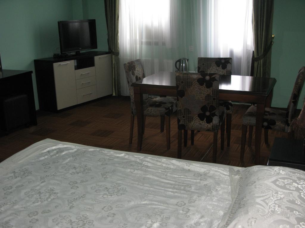 Deniz Guest House นาบรัน ภายนอก รูปภาพ